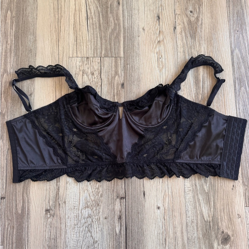 OW Collection Rosette Bustier Top in Black